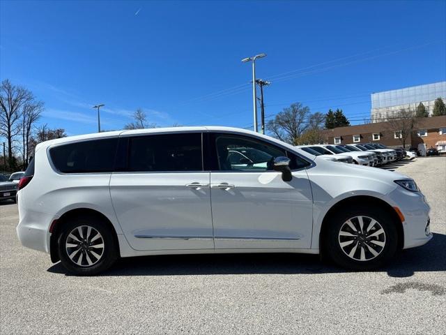 2023 Chrysler Pacifica Plug-In Hybrid PACIFICA PLUG-IN HYBRID LIMITED