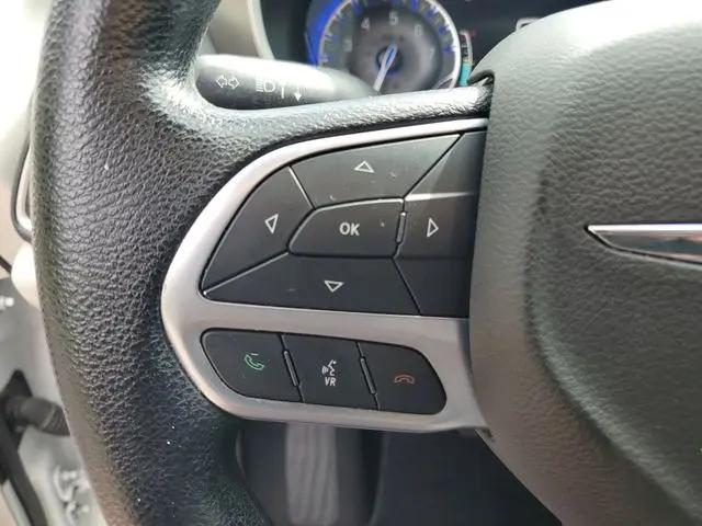 2021 Chrysler Pacifica Touring
