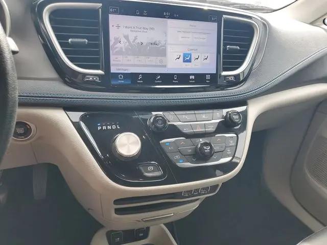 2021 Chrysler Pacifica Touring