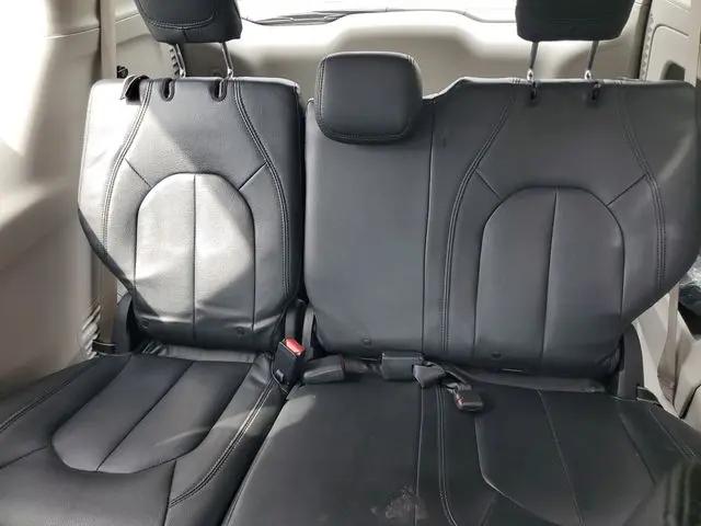 2021 Chrysler Pacifica Touring