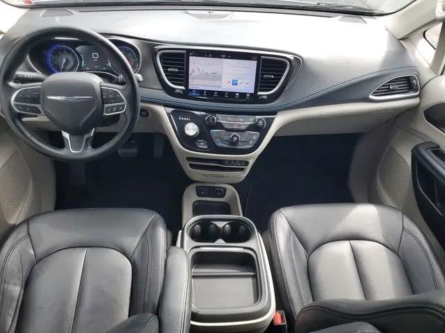2021 Chrysler Pacifica Touring
