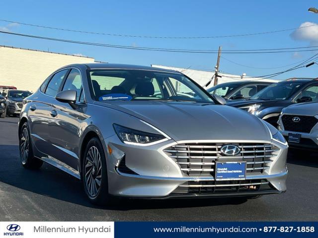 2022 Hyundai Sonata Hybrid