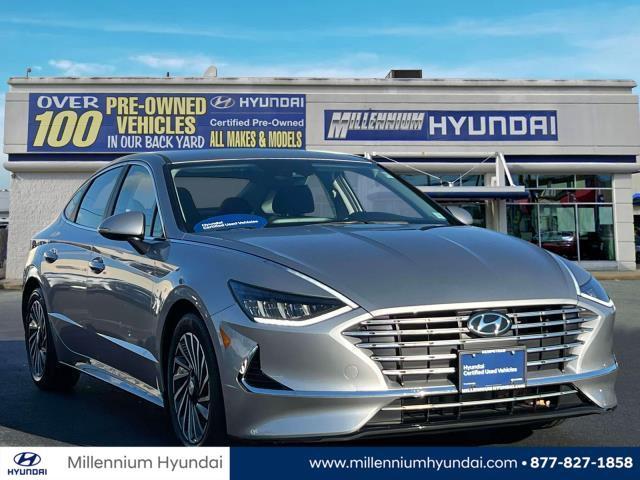 2022 Hyundai Sonata Hybrid