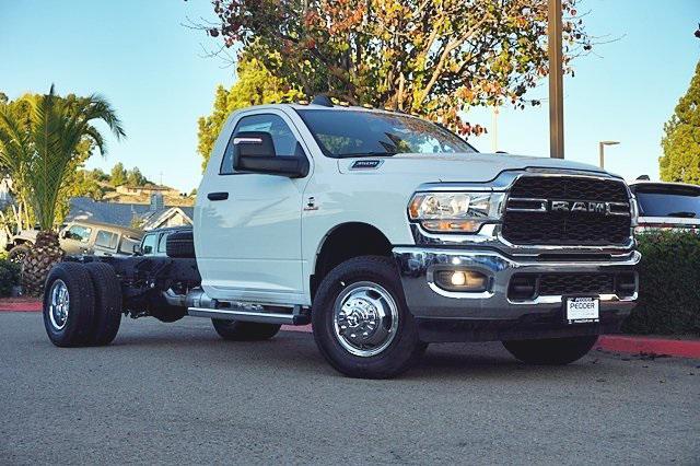 2023 RAM Ram 3500 Chassis Cab RAM 3500 TRADESMAN CHASSIS REGULAR CAB 4X2 84 CA