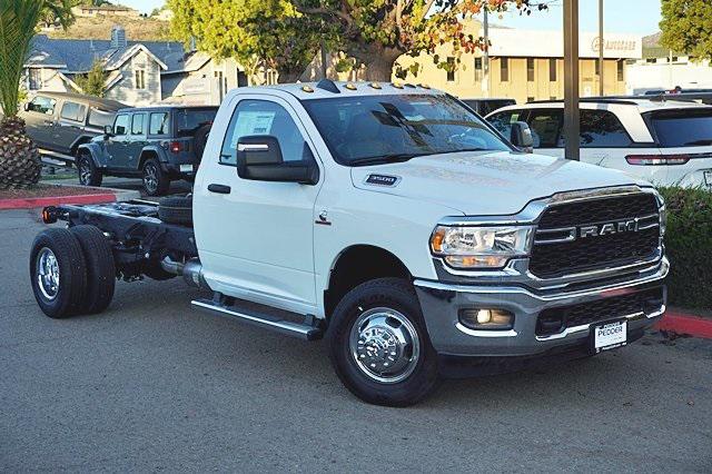 2023 RAM Ram 3500 Chassis Cab RAM 3500 TRADESMAN CHASSIS REGULAR CAB 4X2 84 CA
