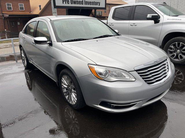 2011 Chrysler 200 Limited