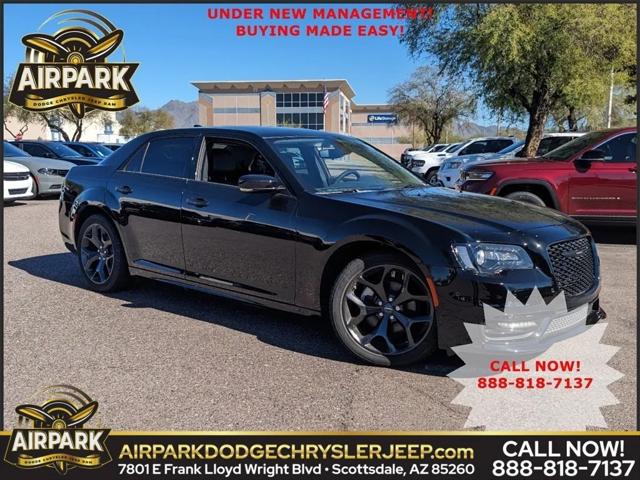 2023 Chrysler Chrysler 300 300 TOURING L RWD