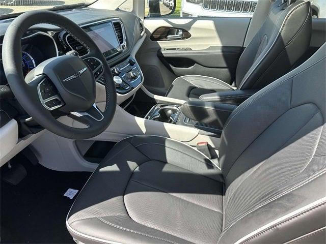 2023 Chrysler Pacifica Plug-In Hybrid PACIFICA PLUG-IN HYBRID LIMITED