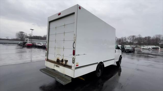 2010 Chevrolet Express Cutaway Work Van