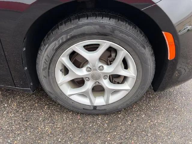 2017 Chrysler Pacifica Touring Plus