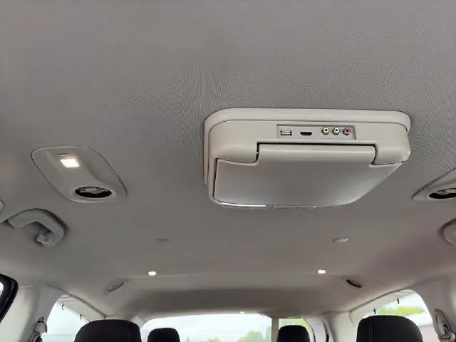 2017 Chrysler Pacifica Touring Plus