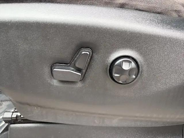 2017 Chrysler Pacifica Touring Plus