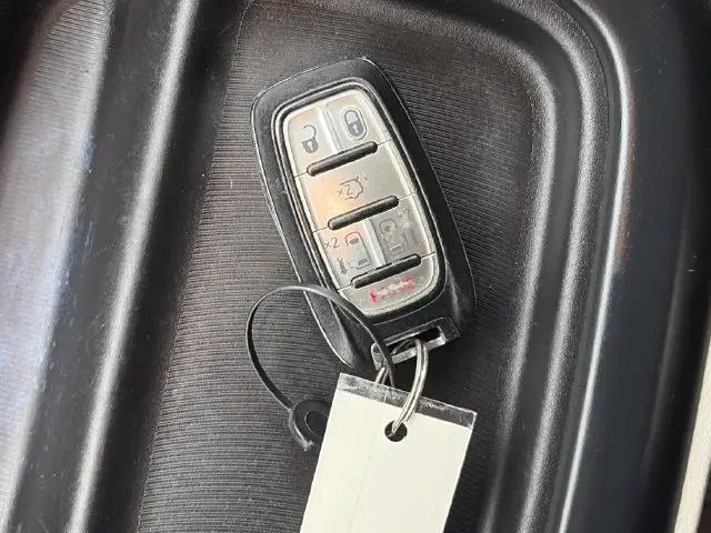 2017 Chrysler Pacifica Touring Plus