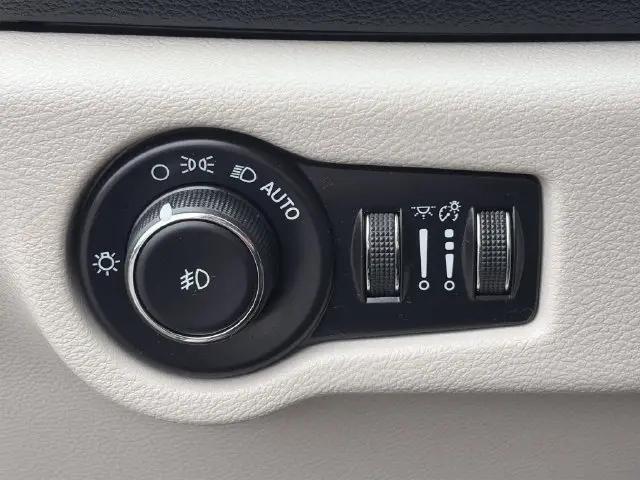 2017 Chrysler Pacifica Touring Plus