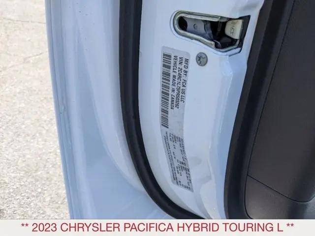 2023 Chrysler Pacifica Hybrid Touring L