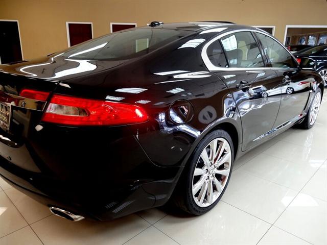 2010 Jaguar XF Unknown