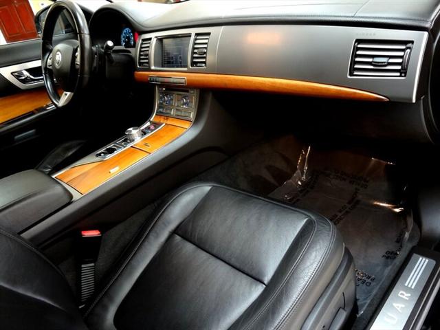 2010 Jaguar XF Unknown