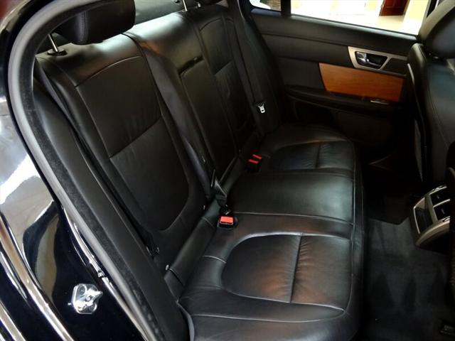 2010 Jaguar XF Unknown