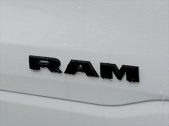 2023 RAM Ram 1500 RAM 1500 BIG HORN QUAD CAB 4X4 64 BOX