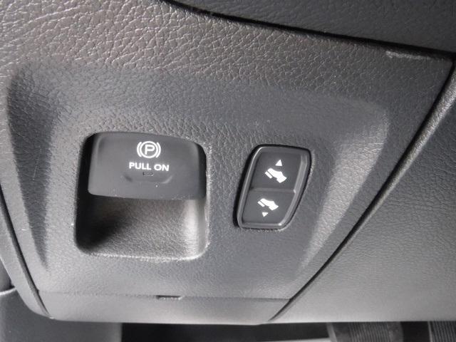 2023 RAM Ram 1500 RAM 1500 LARAMIE CREW CAB 4X4 57 BOX