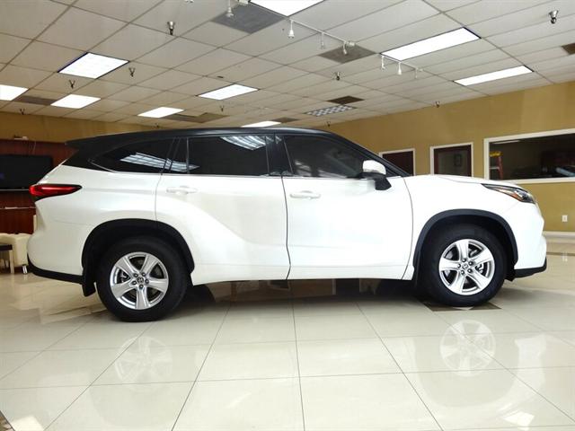 2020 Toyota Highlander Hybrid LE
