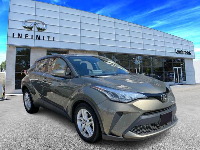 2021 Toyota C-HR LE [2]