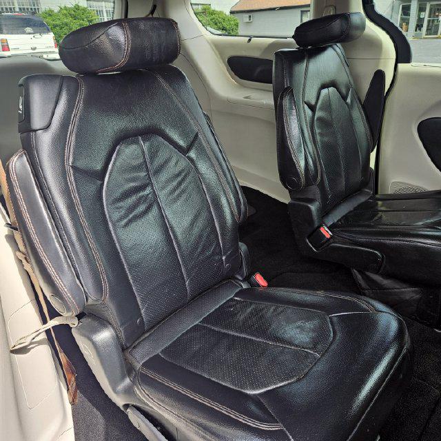 2018 Chrysler Pacifica Touring L