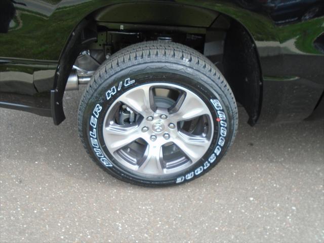 2023 RAM Ram 1500 RAM 1500 LARAMIE CREW CAB 4X4 57 BOX