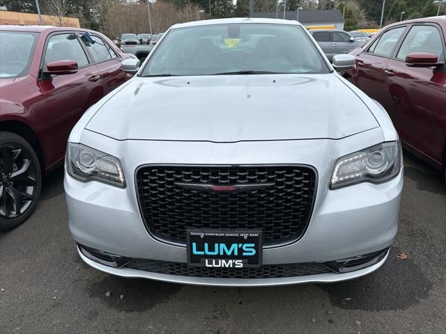 2023 Chrysler Chrysler 300 300S V6