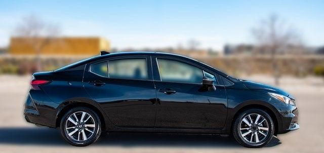 2021 Nissan Versa SV Xtronic CVT