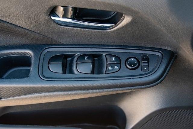 2021 Nissan Versa SV Xtronic CVT
