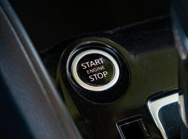 2021 Nissan Versa SV Xtronic CVT