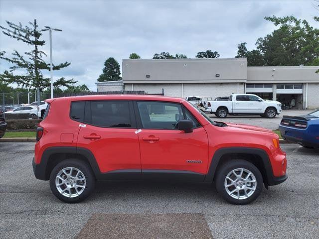 2023 Jeep Renegade RENEGADE LATITUDE 4X4