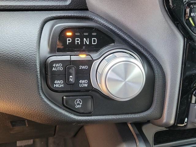 2023 RAM Ram 1500 RAM 1500 LARAMIE CREW CAB 4X4 57 BOX