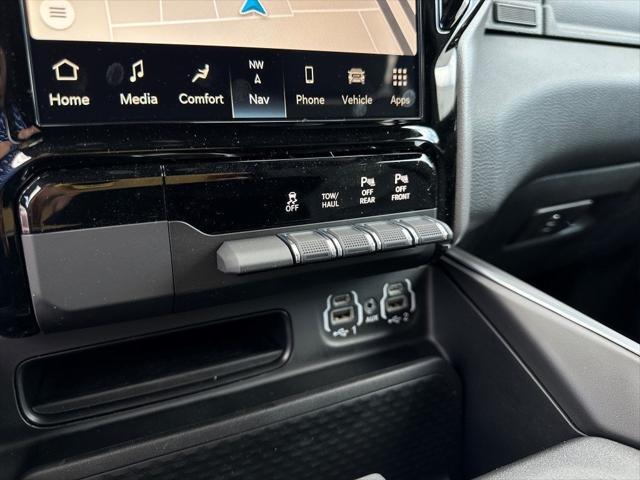 2023 RAM Ram 1500 RAM 1500 BIG HORN CREW CAB 4X4 57 BOX