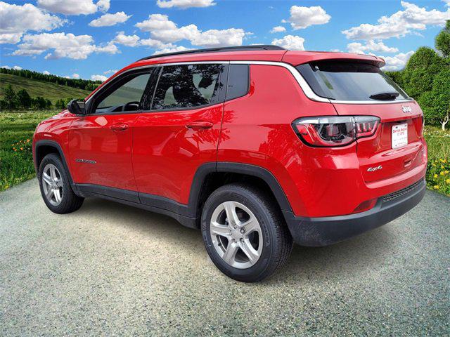 2023 Jeep Compass COMPASS LATITUDE 4X4