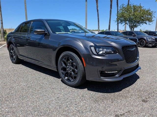 2023 Chrysler Chrysler 300 300 TOURING L AWD