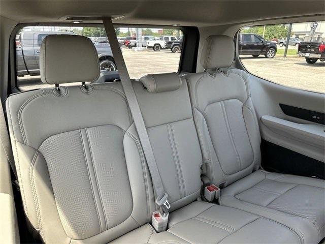 2023 Jeep Wagoneer Series III 4x4