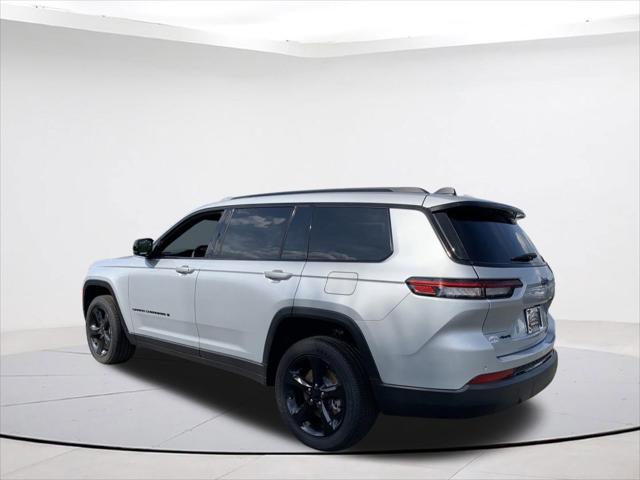 2023 Jeep Grand Cherokee GRAND CHEROKEE L ALTITUDE 4X4