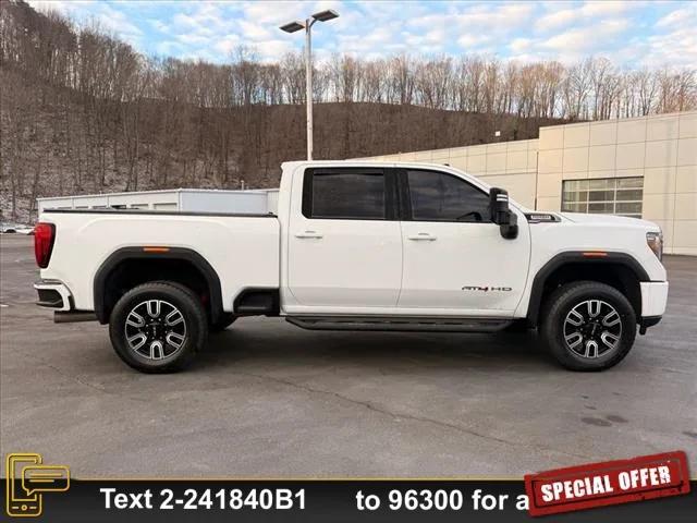 2022 GMC Sierra 2500HD 4WD Crew Cab Standard Bed AT4