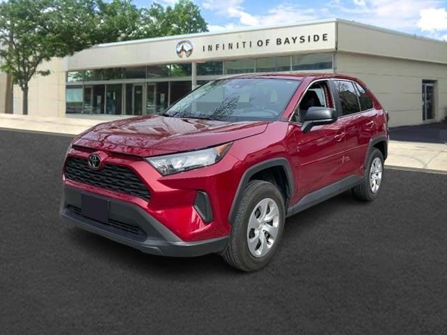 2022 Toyota RAV4 LE [22]