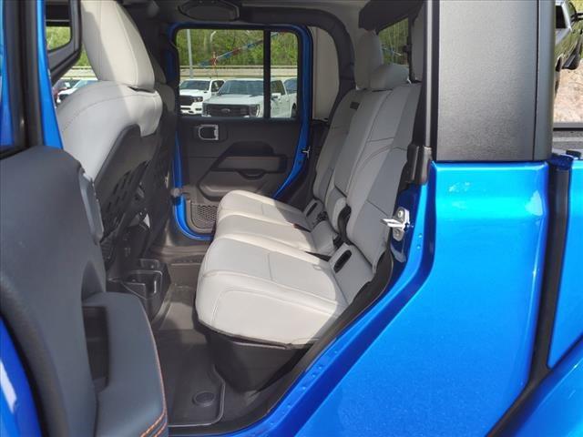 2023 Jeep Gladiator GLADIATOR MOJAVE 4X4