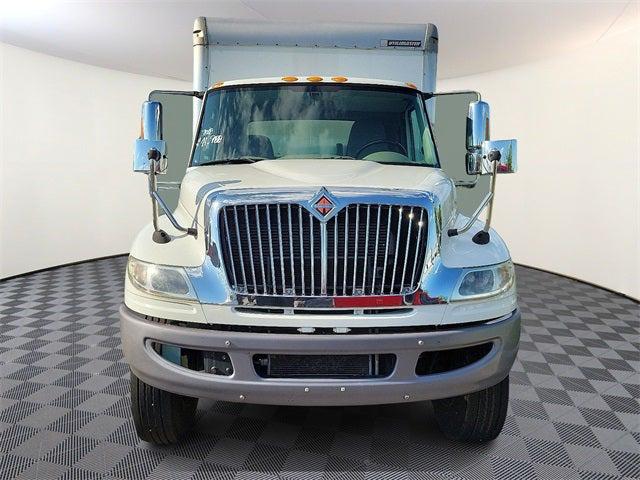 2018 International DuraStar 4300 26FT BOX