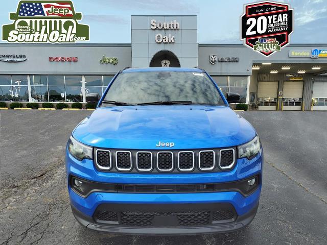 2023 Jeep Compass COMPASS LATITUDE 4X4