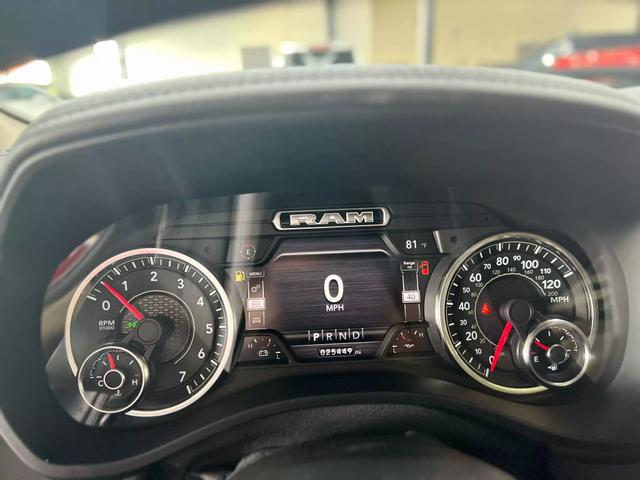2021 Ram 1500 Laramie Crew Cab 4x2 5'7" Box