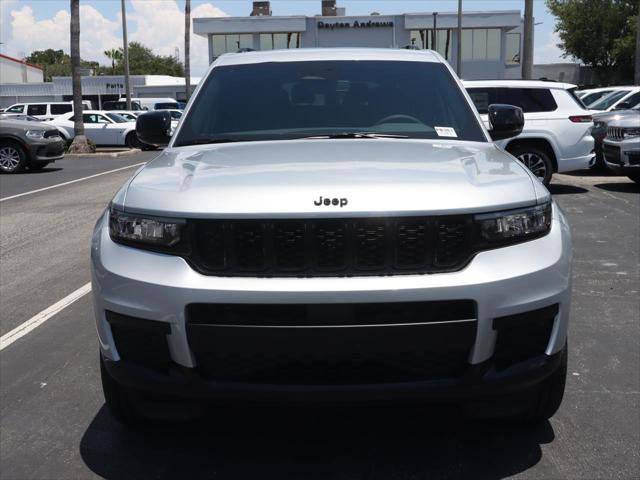2023 Jeep Grand Cherokee GRAND CHEROKEE L ALTITUDE 4X4