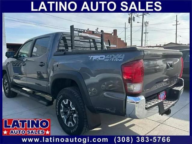 2017 Toyota Tacoma TRD Off-Road Pickup 4D 5 ft