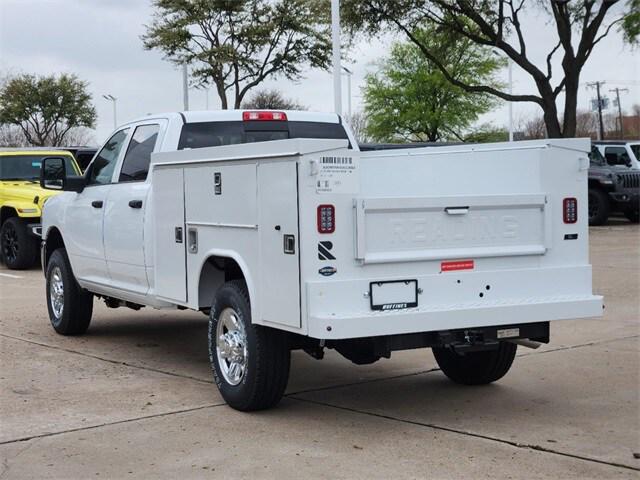 2023 RAM Ram 3500 RAM 3500 TRADESMAN CREW CAB 4X4 8 BOX