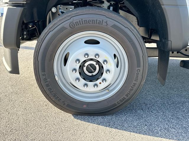 2022 Ford F-450 Unknown