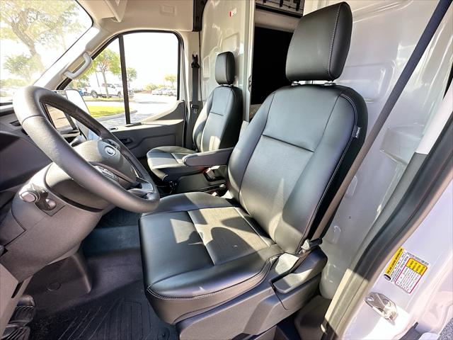 2022 Ford E-Transit-350 Cargo Van Unknown
